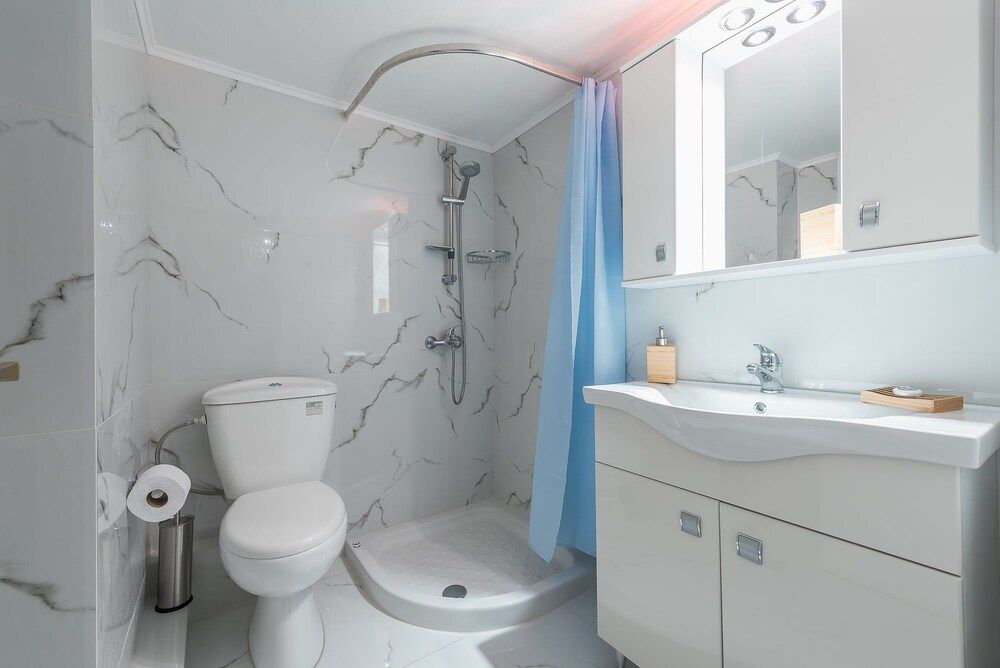 Victoria Queens Palace Apartments Apartment 24