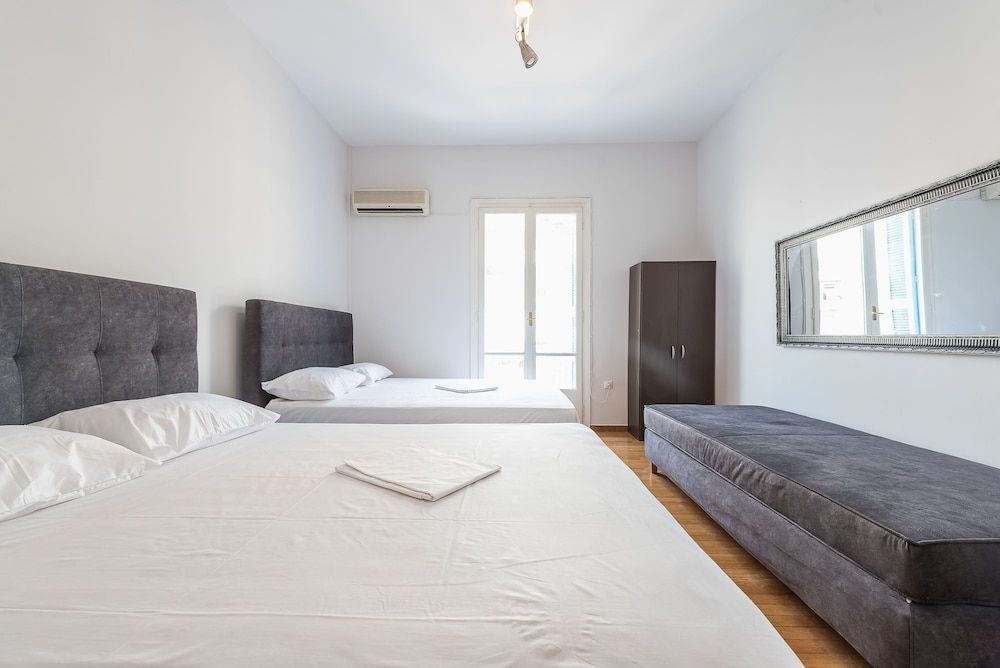 undefined Victoria Majesty Apartments 7