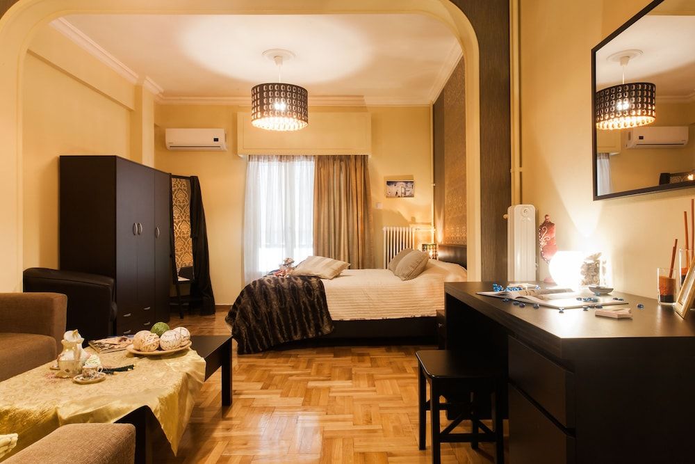 undefined Spacious Safe Apartment Walk Acropolis 7