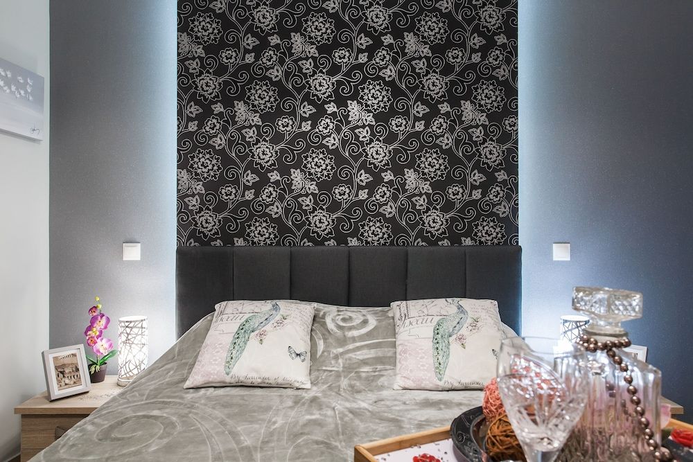 undefined Central Safe Smart Apartment 4