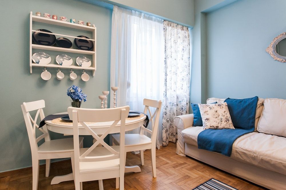 undefined Charming Acropolis Metro Apartment 7