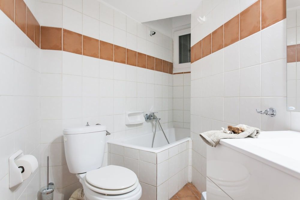 Classy Central Apartment near Acropolis Apartment, 2 Bedrooms 20