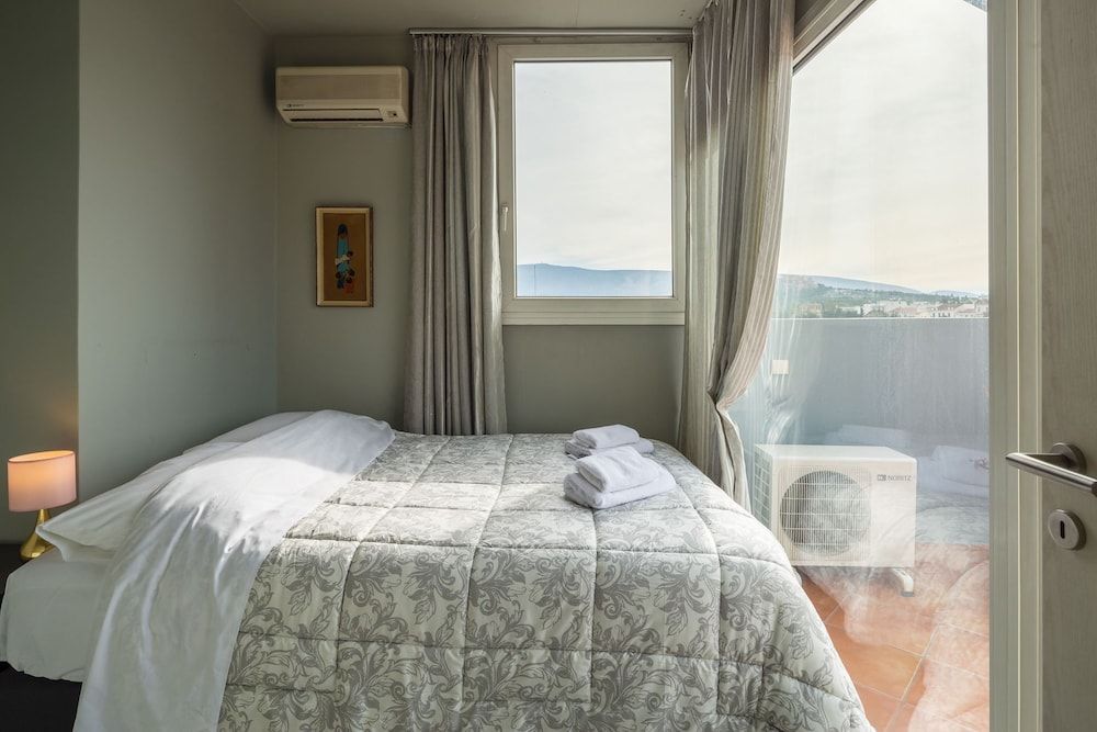 undefined Virgo Loft  Spectacular Acropolis View 6