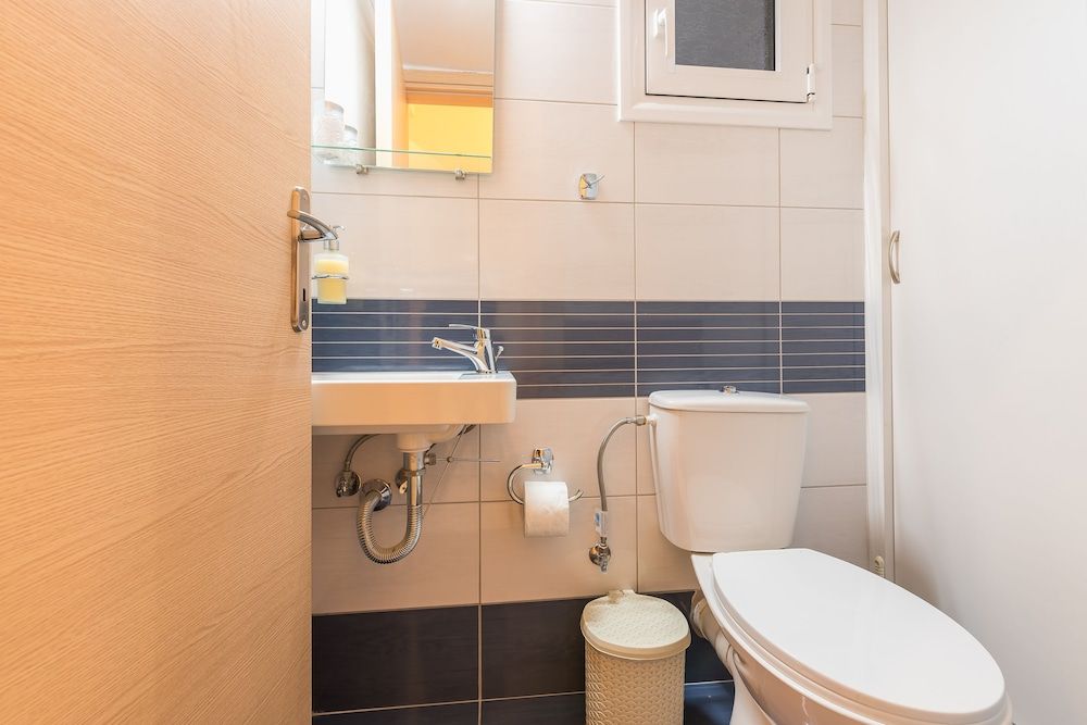 Elegant Home in Quiet Street by Cloudkeys Luxury Apartment, Ground Floor 38