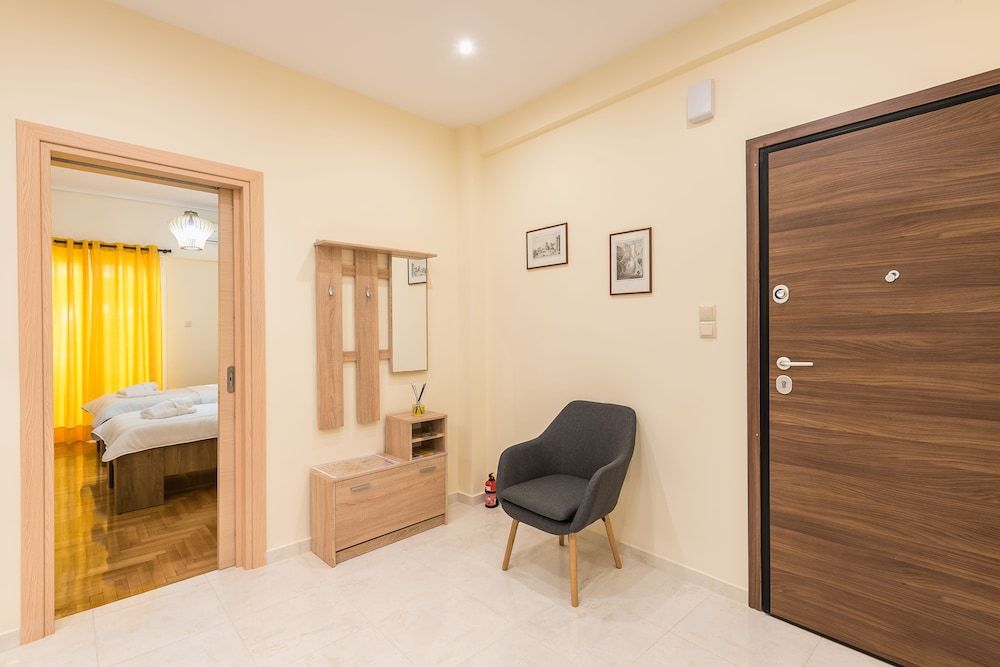 undefined Elegant Home in Quiet Street by Cloudkeys 9