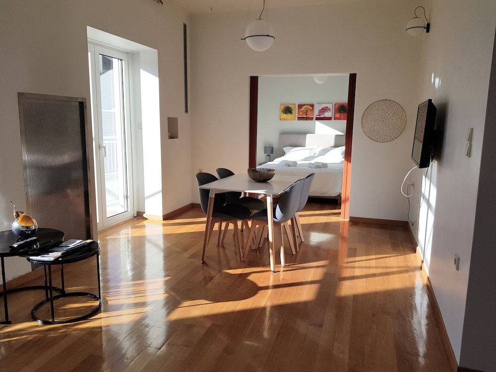 undefined Penthouse of light at Koukaki