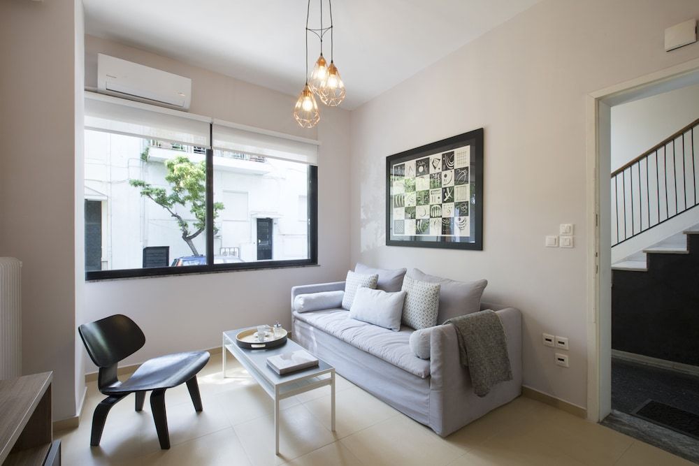 Under the shade of Acropolis Apartment, Patio 11