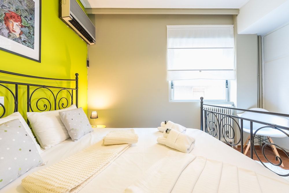 Stylish Apartment with Balcony  by Cloudkeys Family Apartment, 2 Bedrooms 17