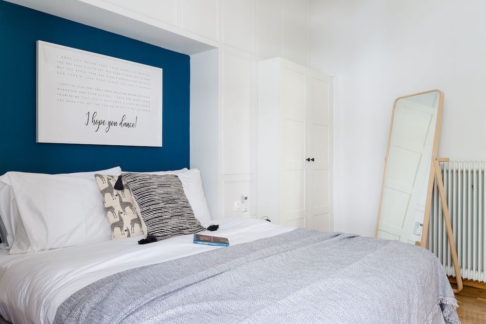 undefined UPSTREET Desirable 1BD Apt in Kolonaki 4