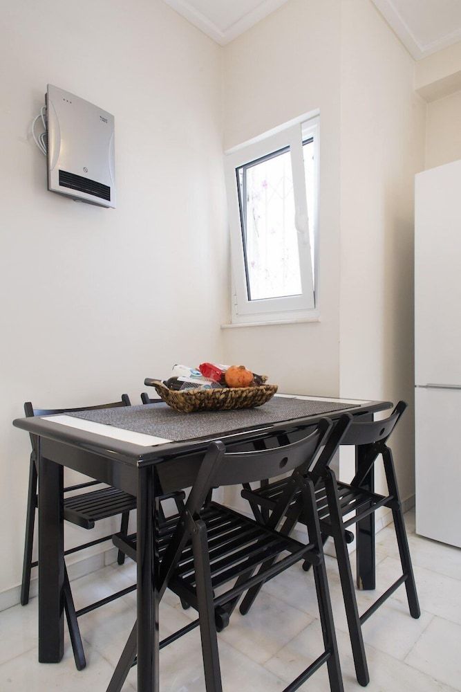 Alexander's Penthouse Deluxe Penthouse (Temple of Zeus) 13