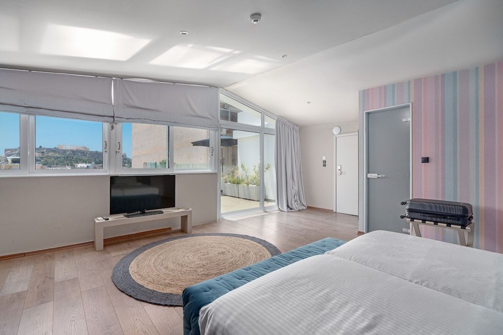 Aeolos Luxury Suites Delight Suite with Acropolis View 4
