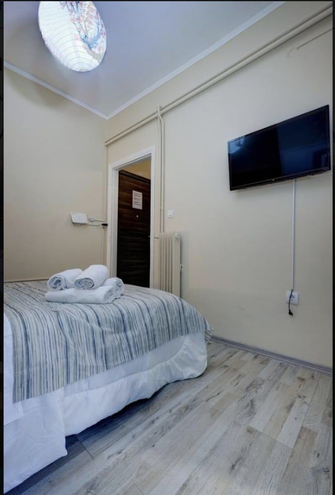 undefined Panathenaic Stadium Apartment 8