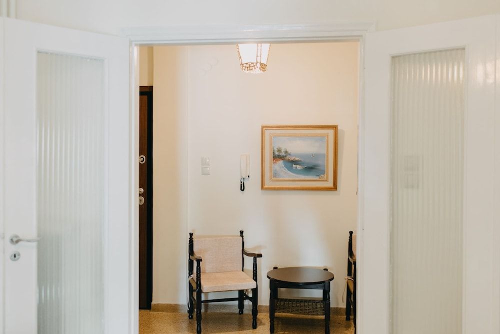 undefined Best House Attiki Metro 6