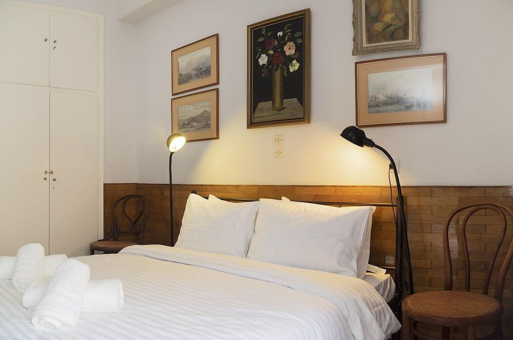 undefined Vintage Apartment next to Acropolis Museum 3