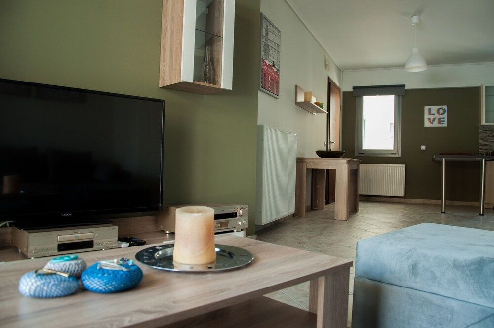 undefined Cozy Flat near Athens City Center 3