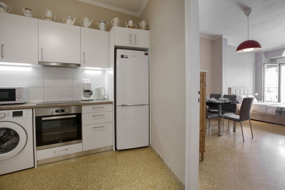 undefined Leonidas Loft in the Heart of Athens by GHH 3