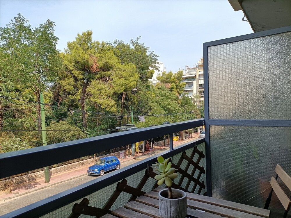 Pagrati Park Studio 12