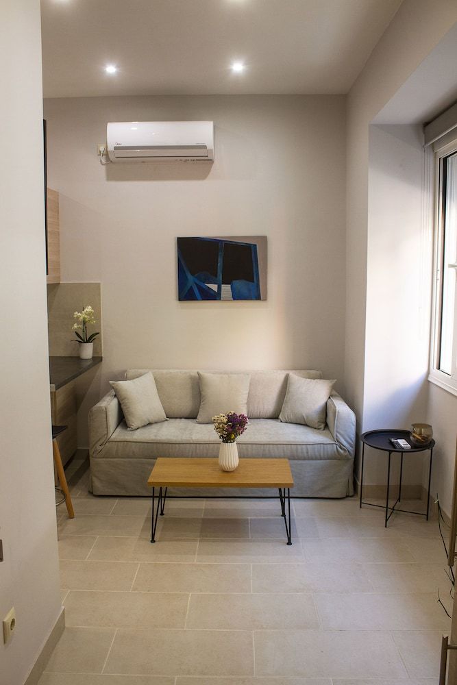 undefined 12 Keys Athens Apartments 4