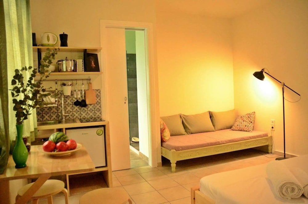 undefined Circle Inn