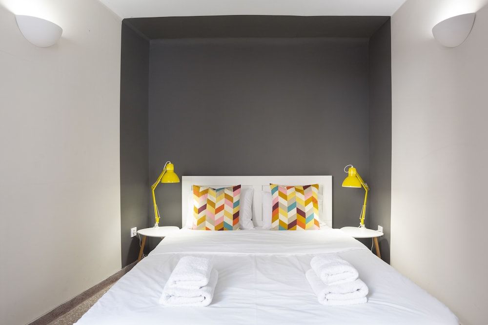 undefined Psirri Place 9