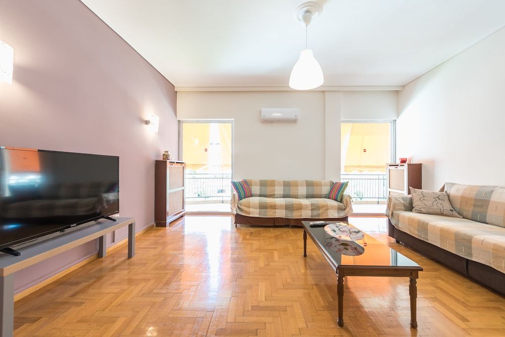 Comfortable Apartment near City Center Apartment, 1 Bedroom 30