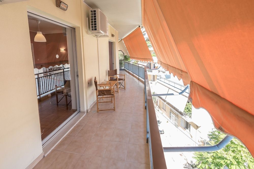 Comfortable Apartment near City Center Apartment, 1 Bedroom 10