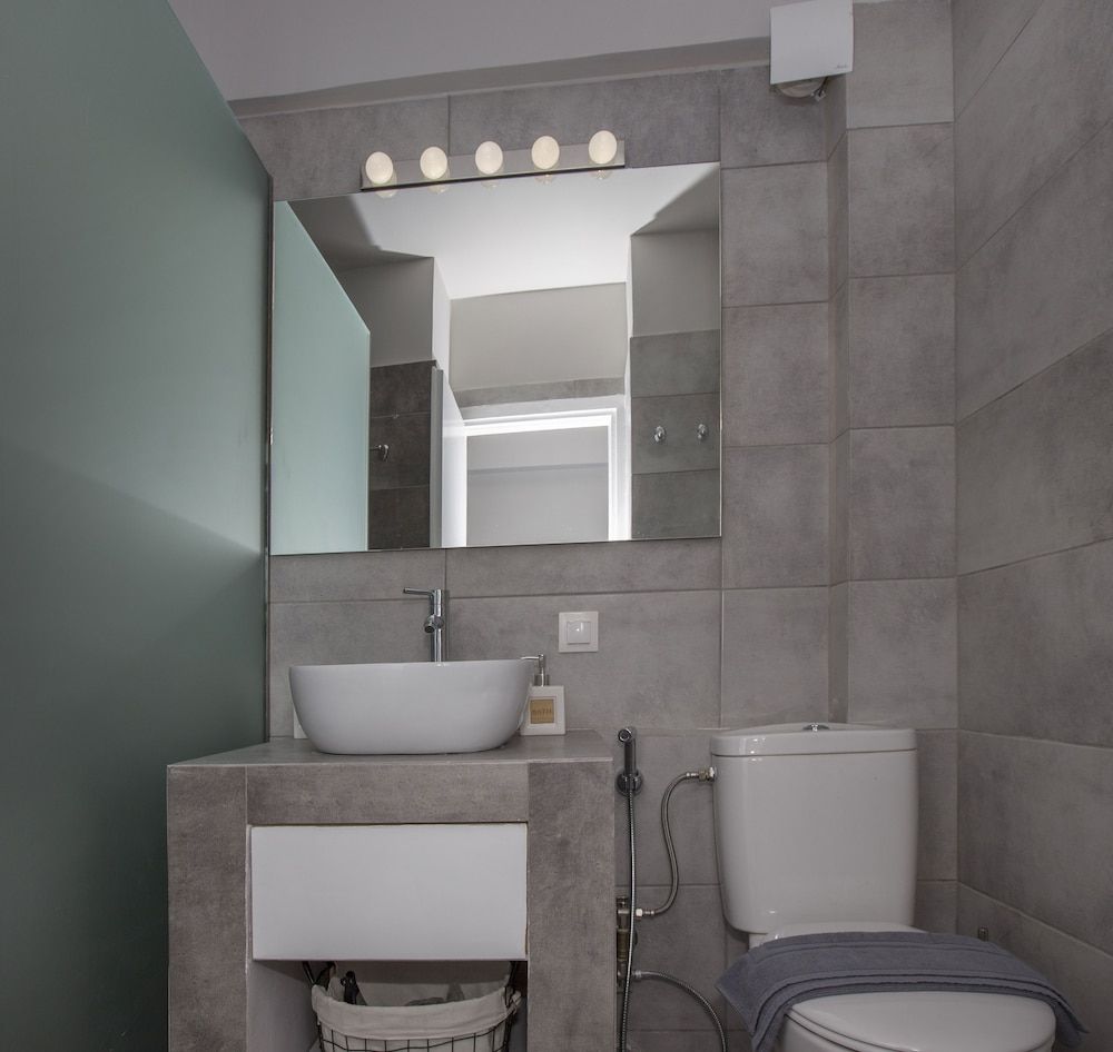 undefined Homelike Studios in the Heart of the City by GHH 9