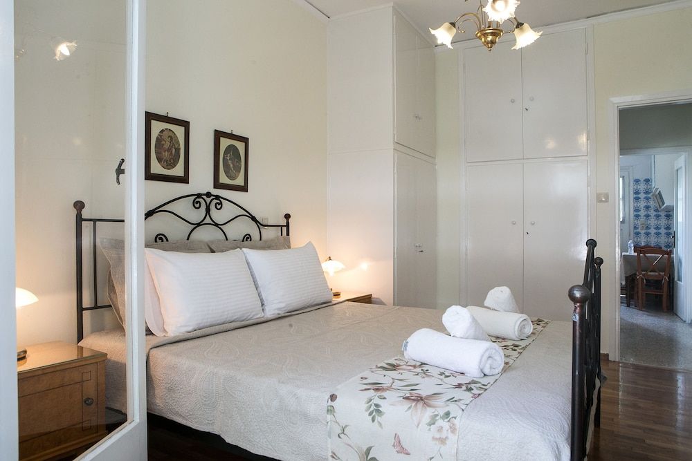 undefined Best House Larisis Metro Athens