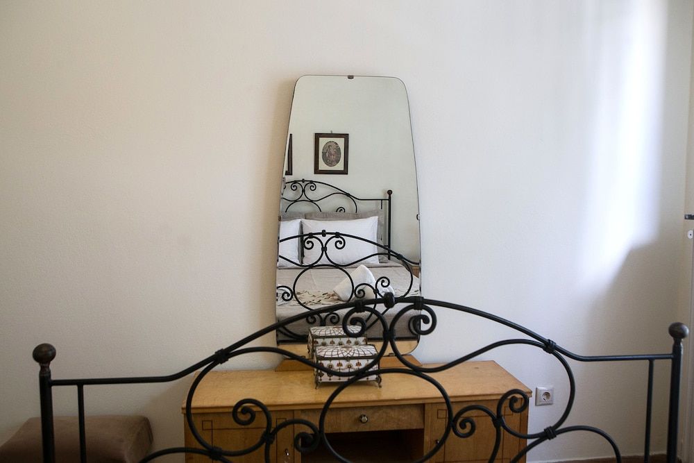 undefined Best House Larisis Metro Athens 6