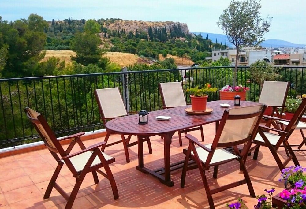 Spacious Apartment in Athens Apartment 13