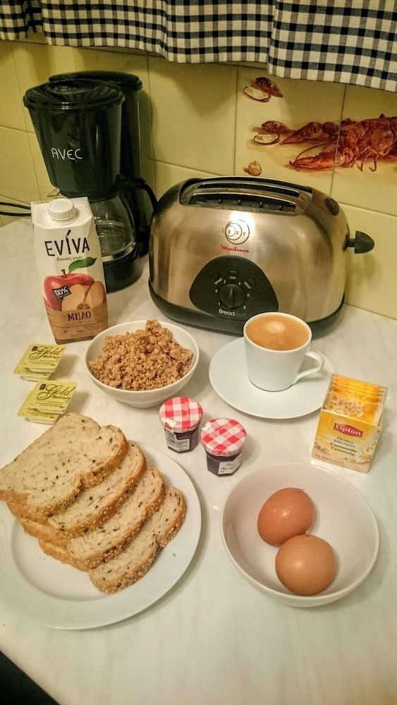 undefined Classical Apartment near Acropolis 3