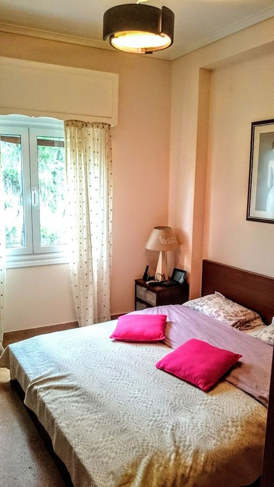 undefined Classical Apartment near Acropolis 5