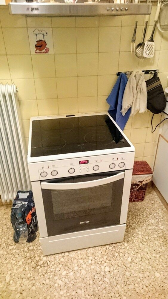 undefined Classical Apartment near Acropolis 8