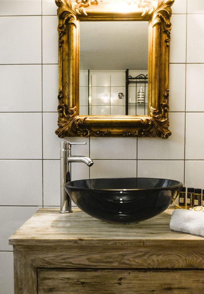 undefined 5inAthens 7