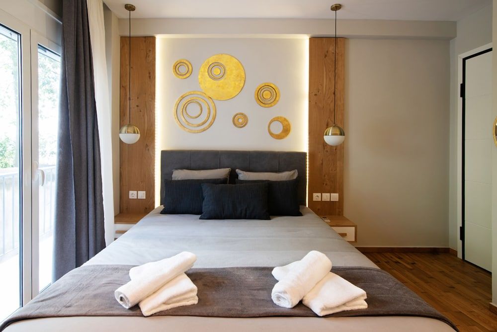 undefined Central Charming Studio