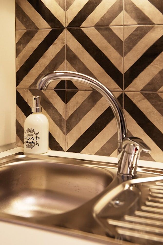 undefined Central Charming Studio 8