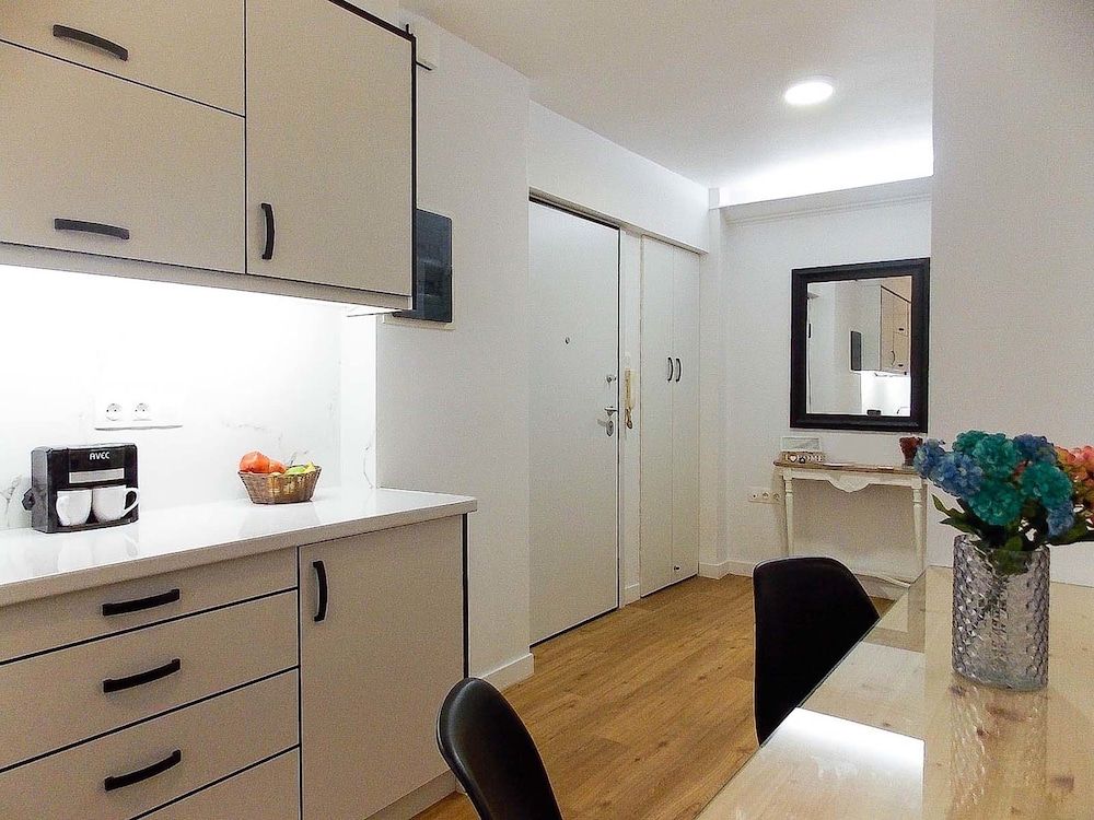 Plaka Hidden Jewel - Acropolis Basic Apartment 15