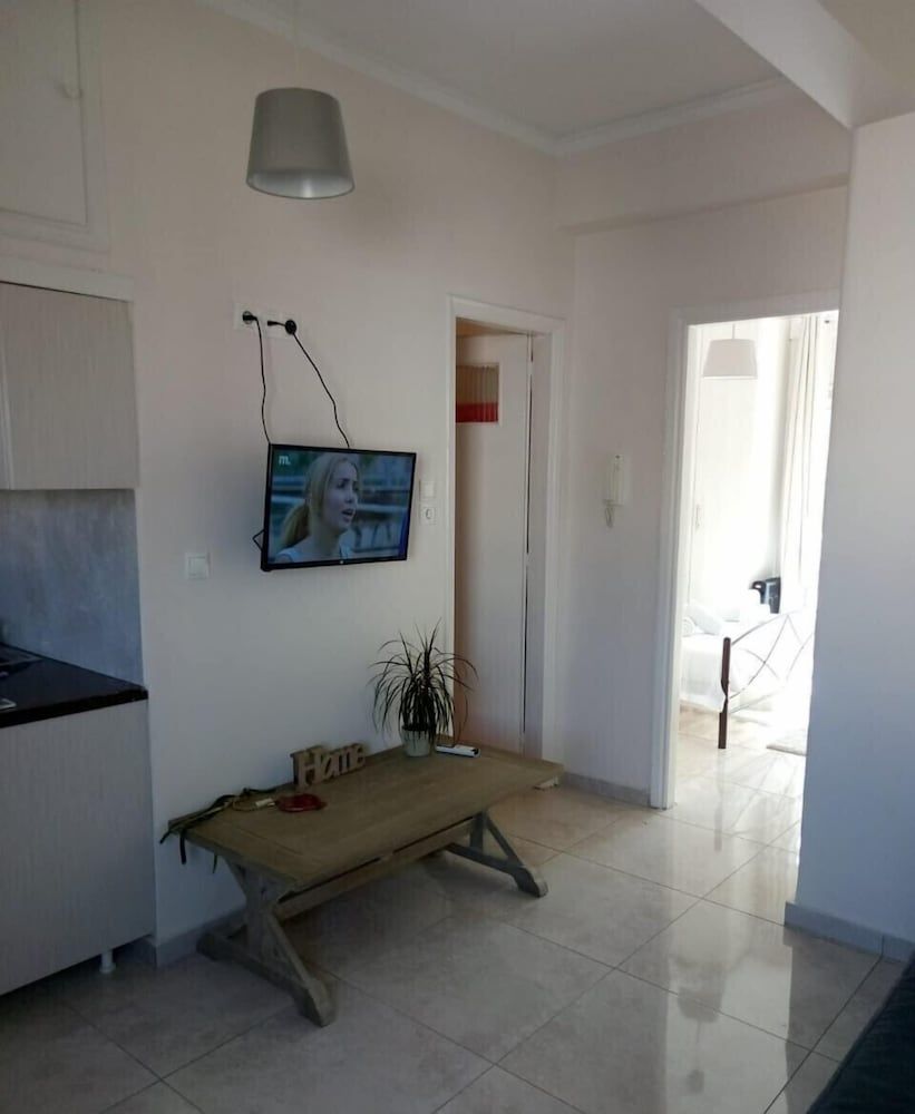 undefined Cozy Apartment  Side View of Acropolis 9