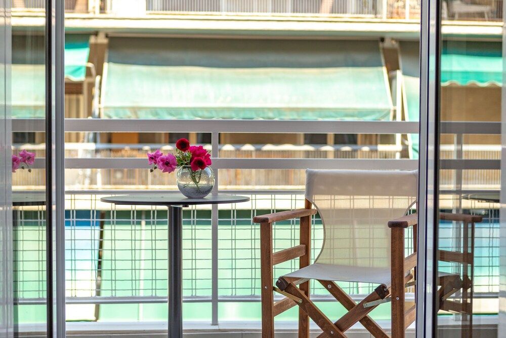 undefined Finesse Luxury Flat 8