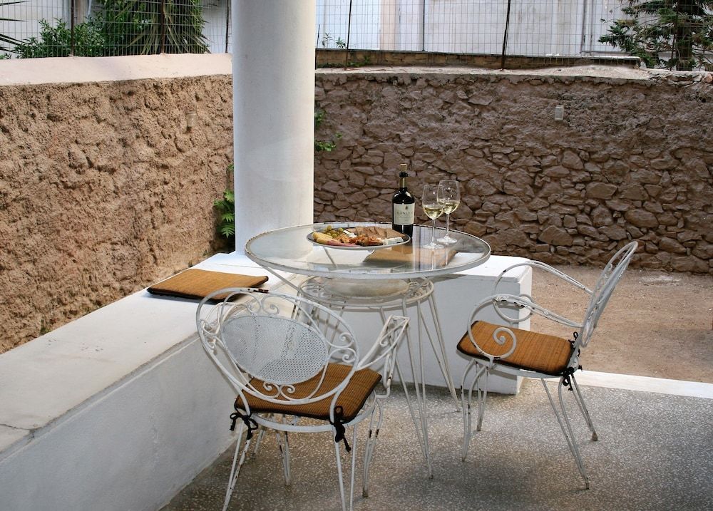 Neoclassical ART-House Bhive Apartment, 3 Bedrooms 32