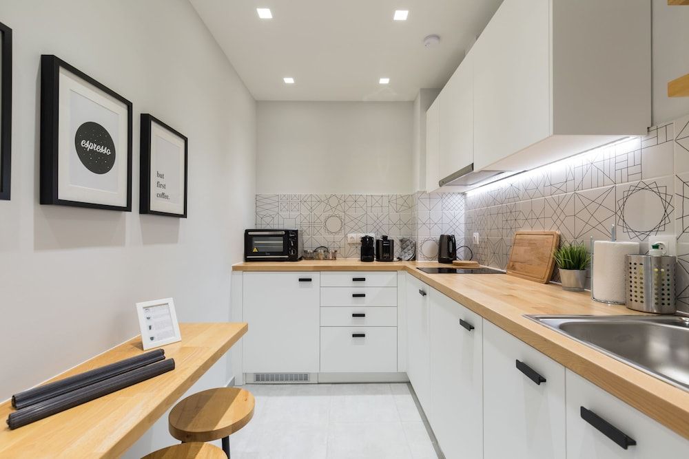 undefined UPSTREET Sleek Flat in Central Syntagma 9