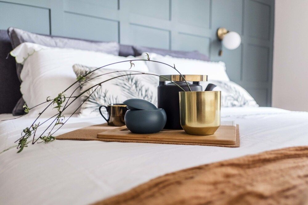 undefined Live Life Acropolis 8