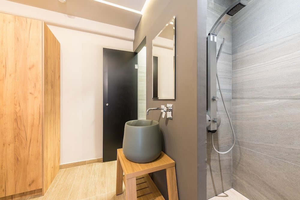 Syntagma Luxury Living One LL1Apartments Deluxe Apartment (A3) 13