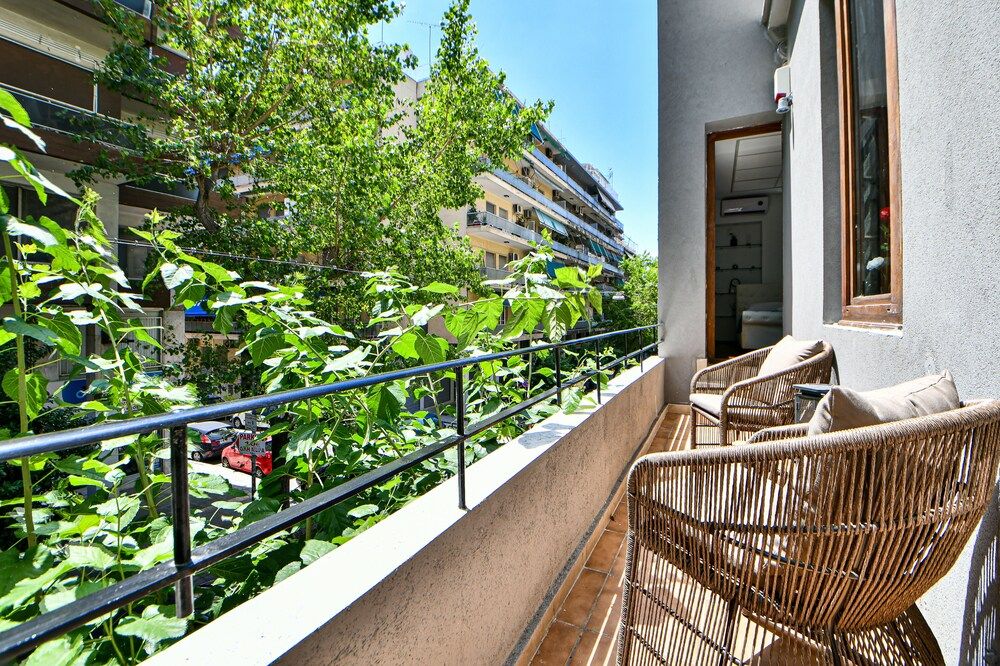 Flowers Of Athens - Boutique Aparthotel Deluxe Apartment (Lavatera) 3