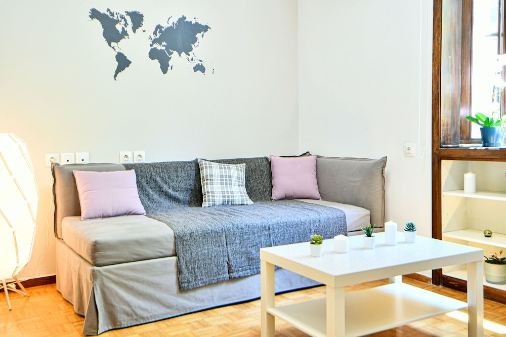 Flowers Of Athens - Boutique Aparthotel Deluxe Apartment (Lavatera) 9