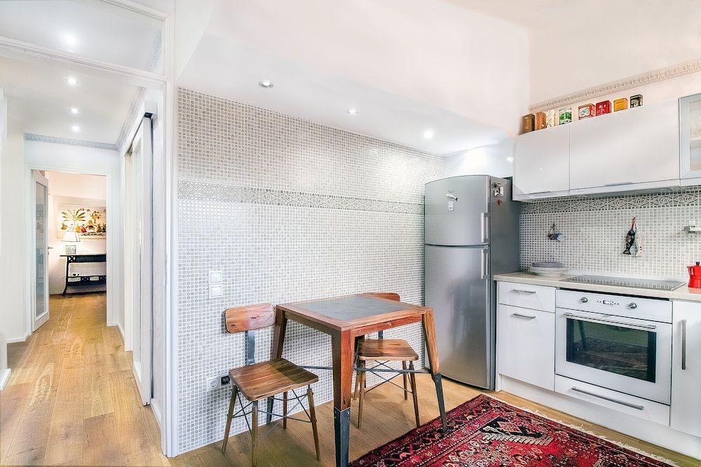 Hidden Gem 2 Bedroom near City Center Apartment 15