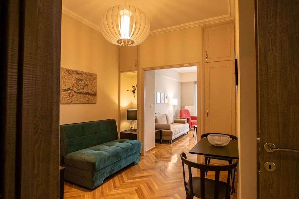 Luxurious 5 bedroom-3 bathroom Apartment 2- Athens Apartment, 1 Bedroom 54