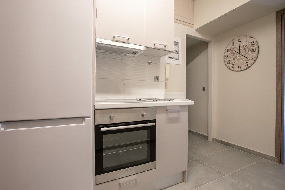 Luxurious 5 bedroom-3 bathroom Apartment 2- Athens Apartment, 1 Bedroom 47