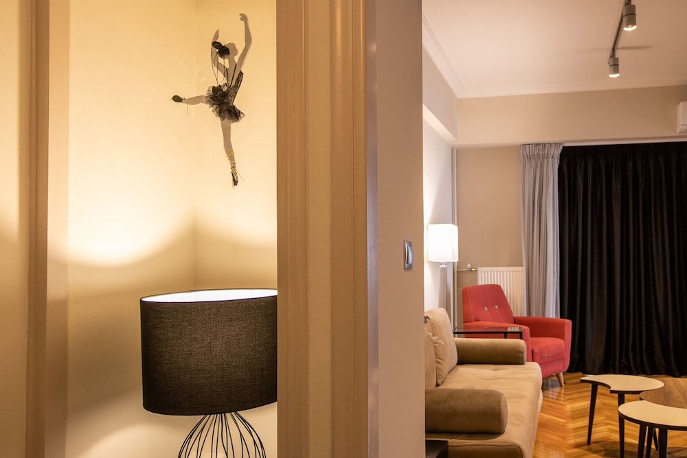 Luxurious 4 Bdrm 3Bath Apt 1- Athens Apartment, 4 Bedrooms 26