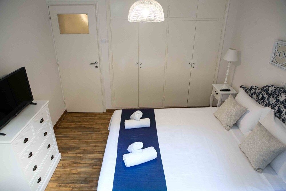 undefined Best House Kolxidos Ampelokipoi Metro 4